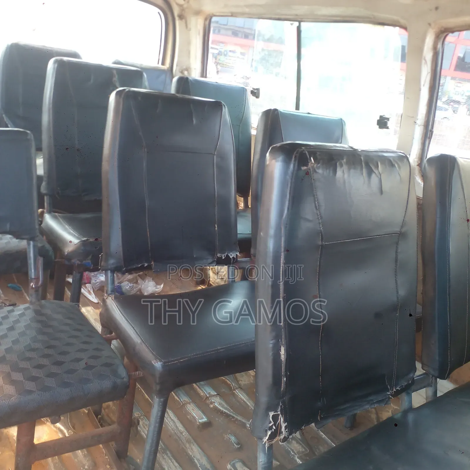 Toyota HiAce 1998 White