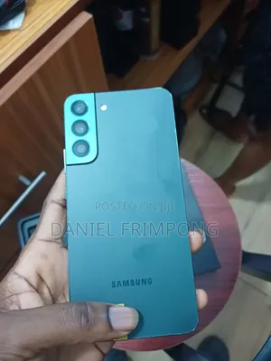 New Samsung Galaxy S22+ 5G 256 GB Blue