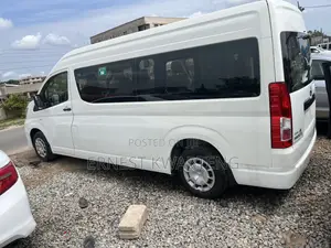 Toyota HiAce 2020 White