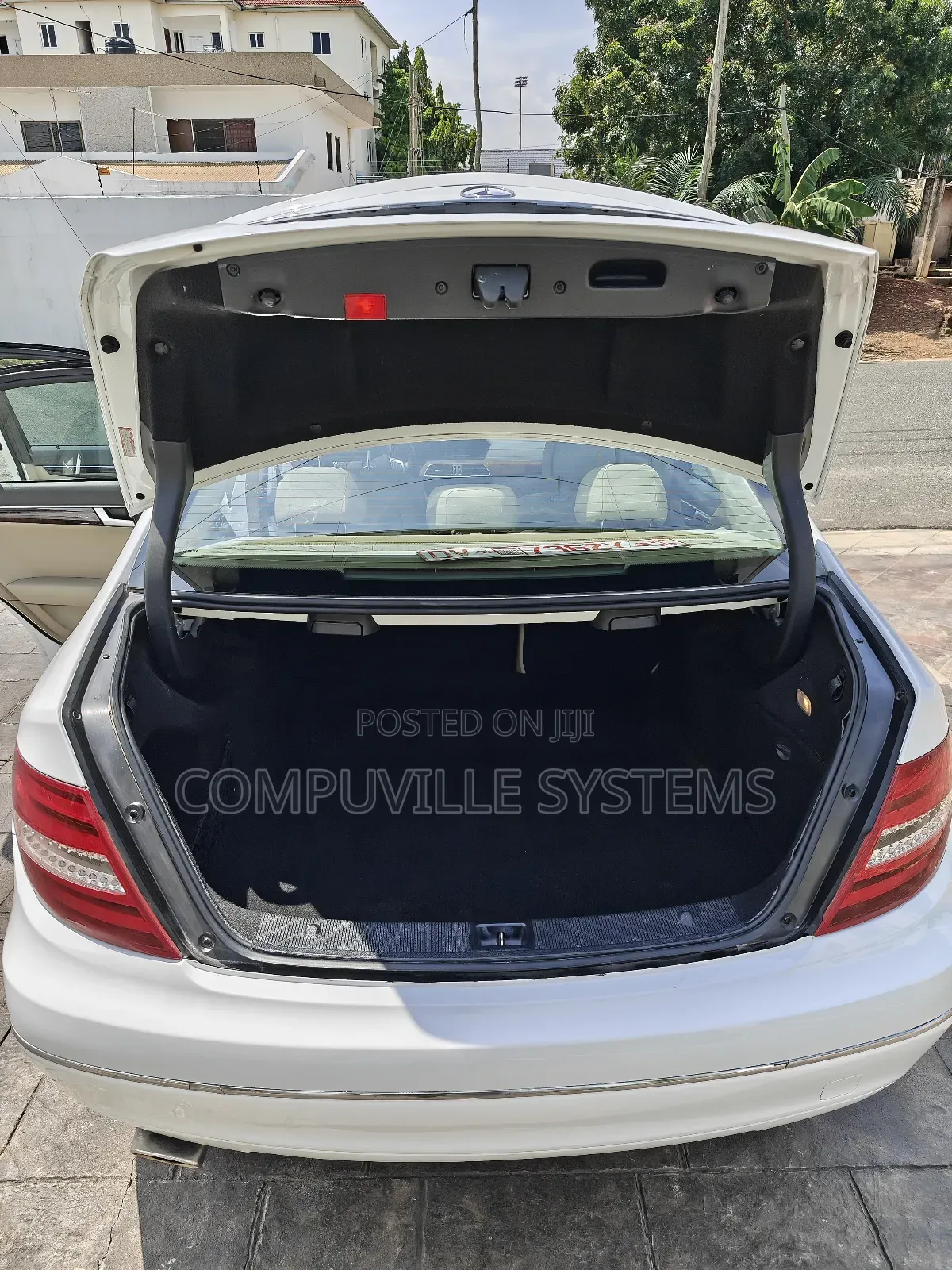 Mercedes-Benz C250 2014 White