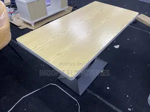 Restaurant Bar Table