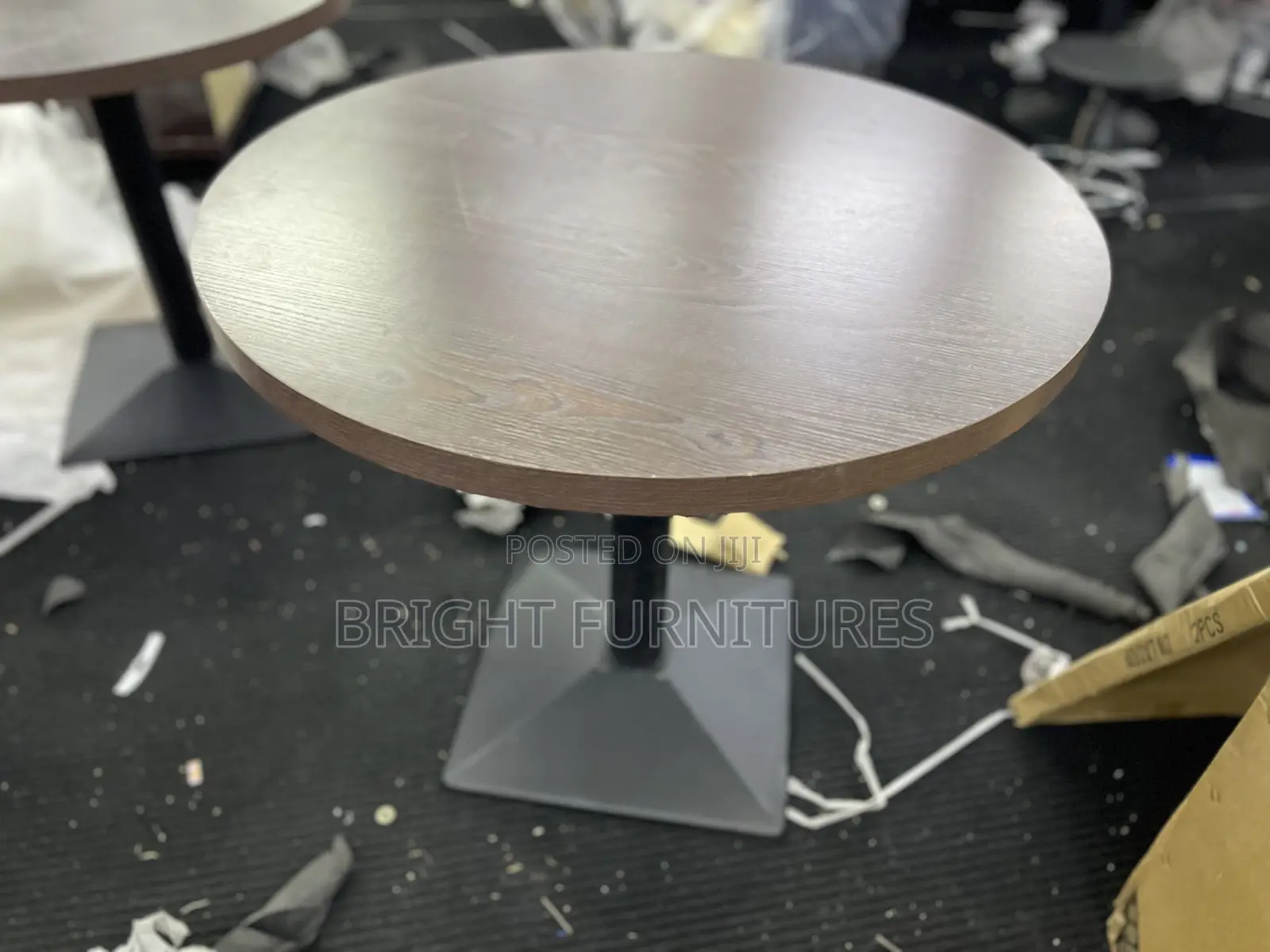Round Restaurant Bar Table