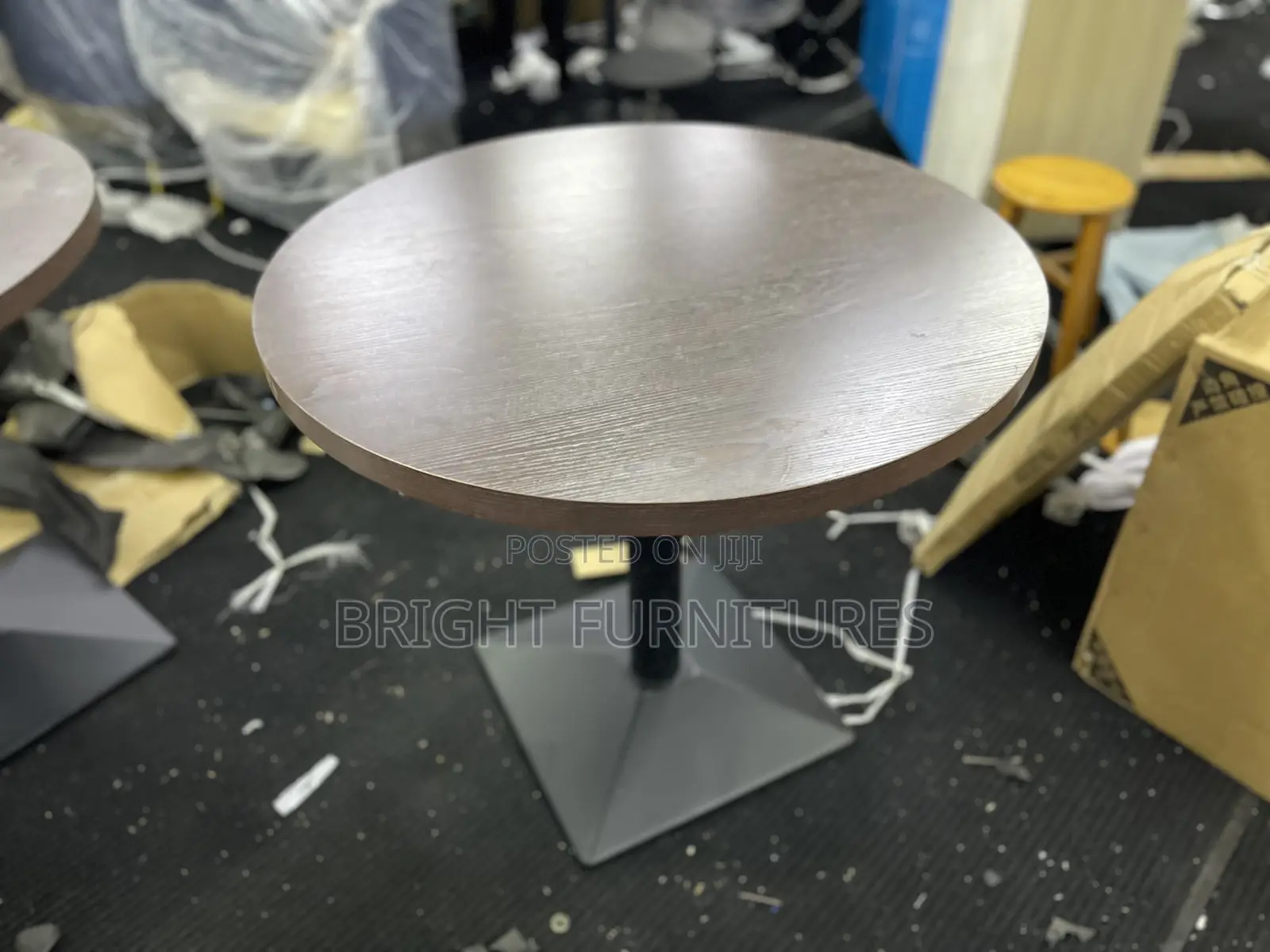 Round Restaurant Bar Table