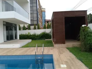 5bdrm House in Kb Properties, Cantonments for sale