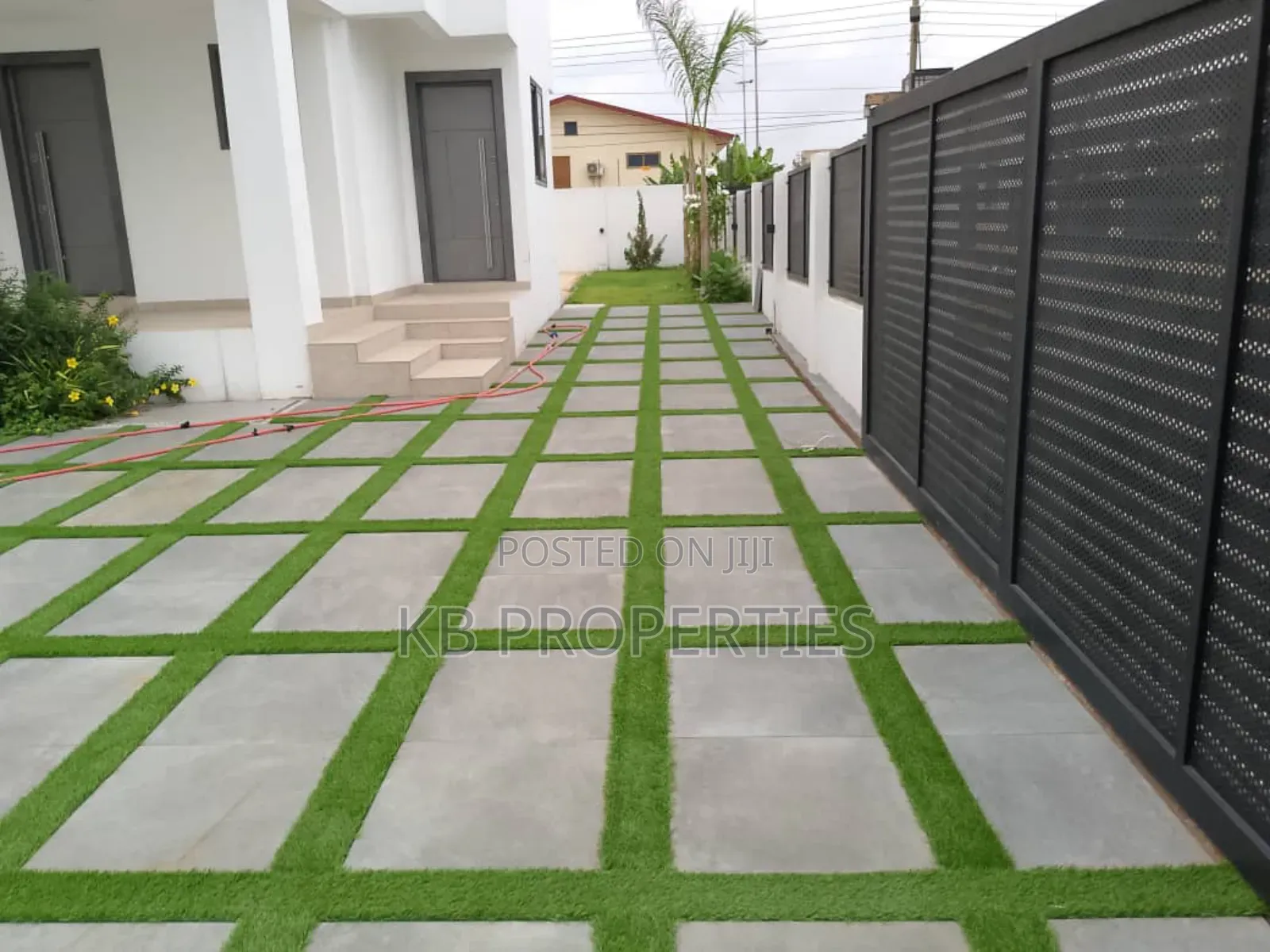 5bdrm House in Kb Properties, Cantonments for sale