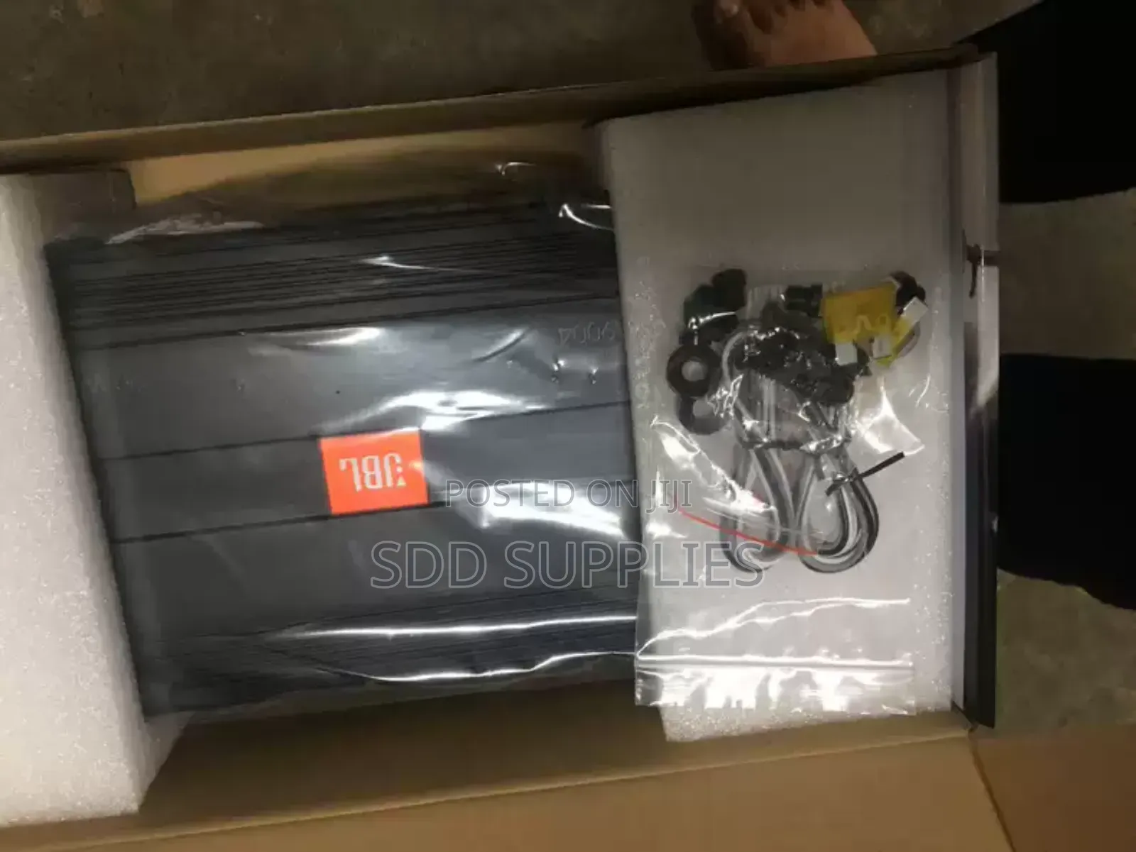 Jbl A9004 High End 1200 Watts  4 Channels Car Amplifier