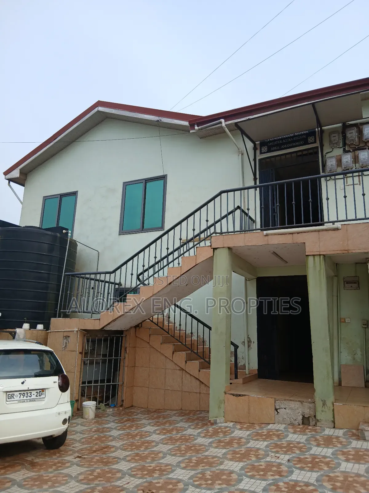 1bdrm House in Chamber Self, Adenta for rent