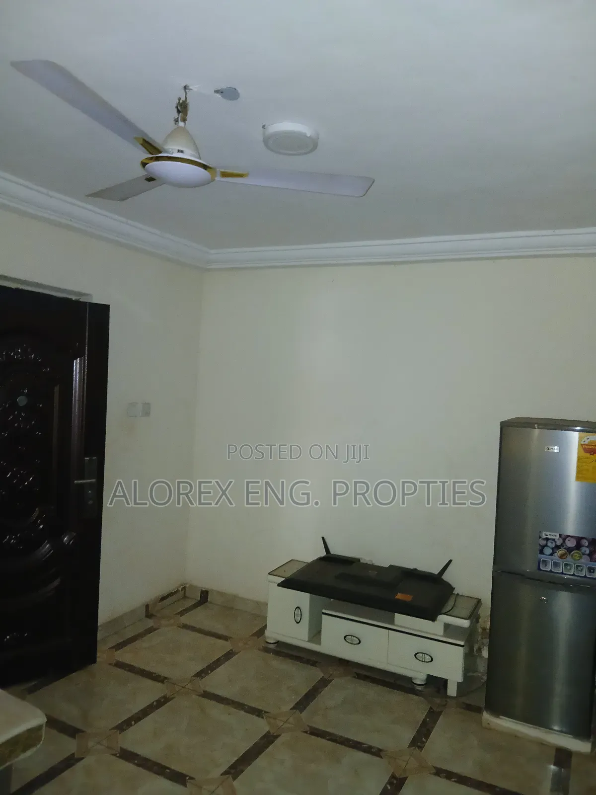 1bdrm House in Chamber Self, Adenta for rent