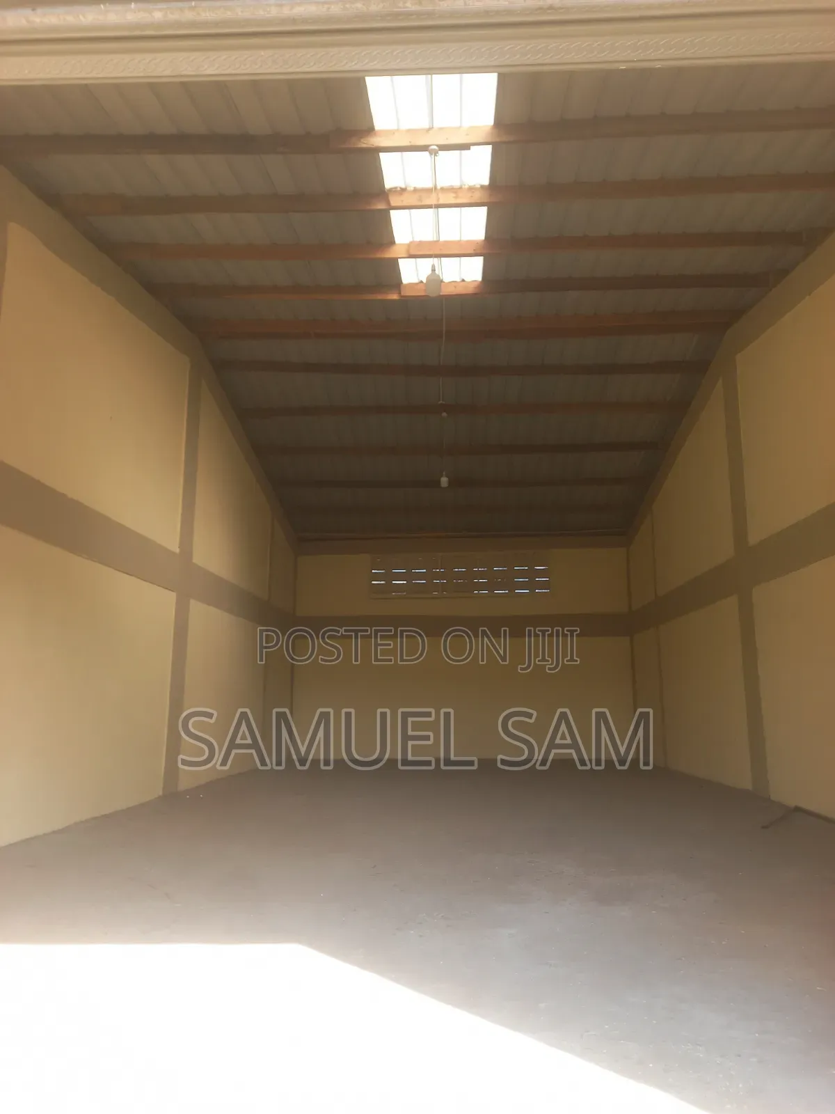 Warehouse for Rent at Tema.