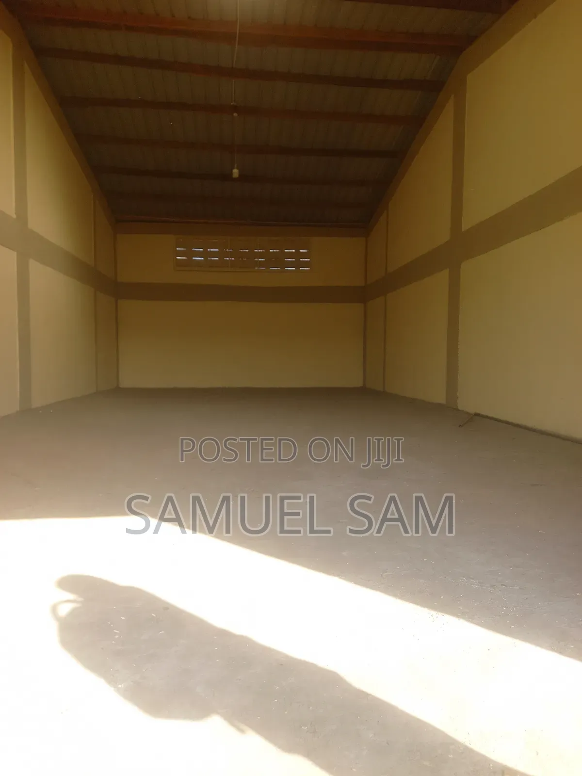 Warehouse for Rent at Tema.