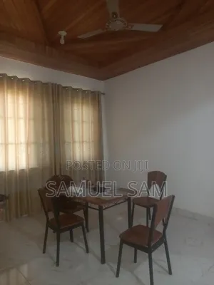 5bdrm House in Tema Community 14 for rent