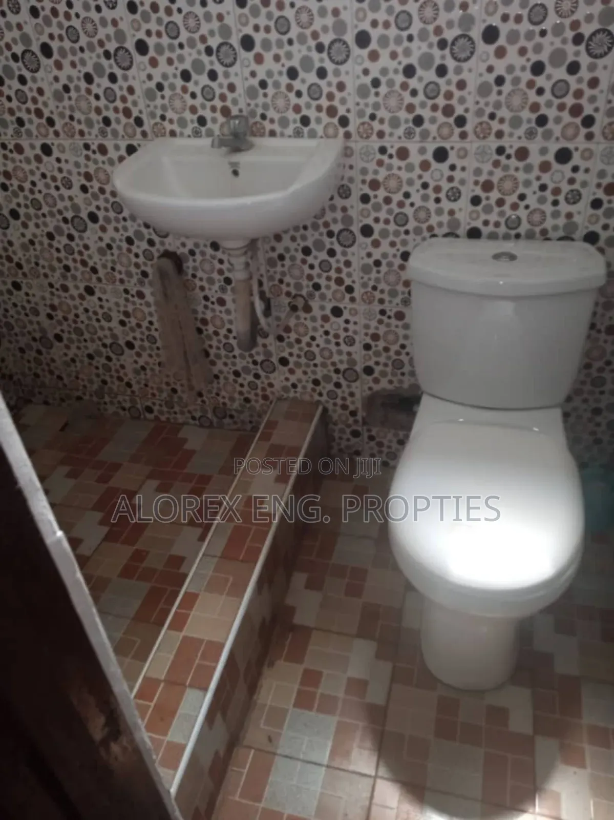 1bdrm Apartment in Single Self, Abokobi for rent