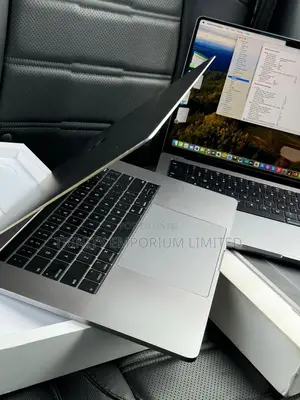 Laptop Apple MacBook Pro 2020 M1 8GB Intel Core I5 SSD 512GB