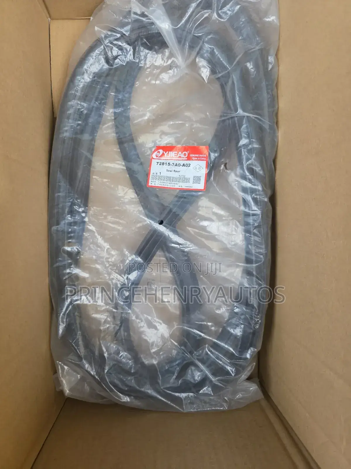 Rear Seal for Honda CRV 2023--3a0-A02