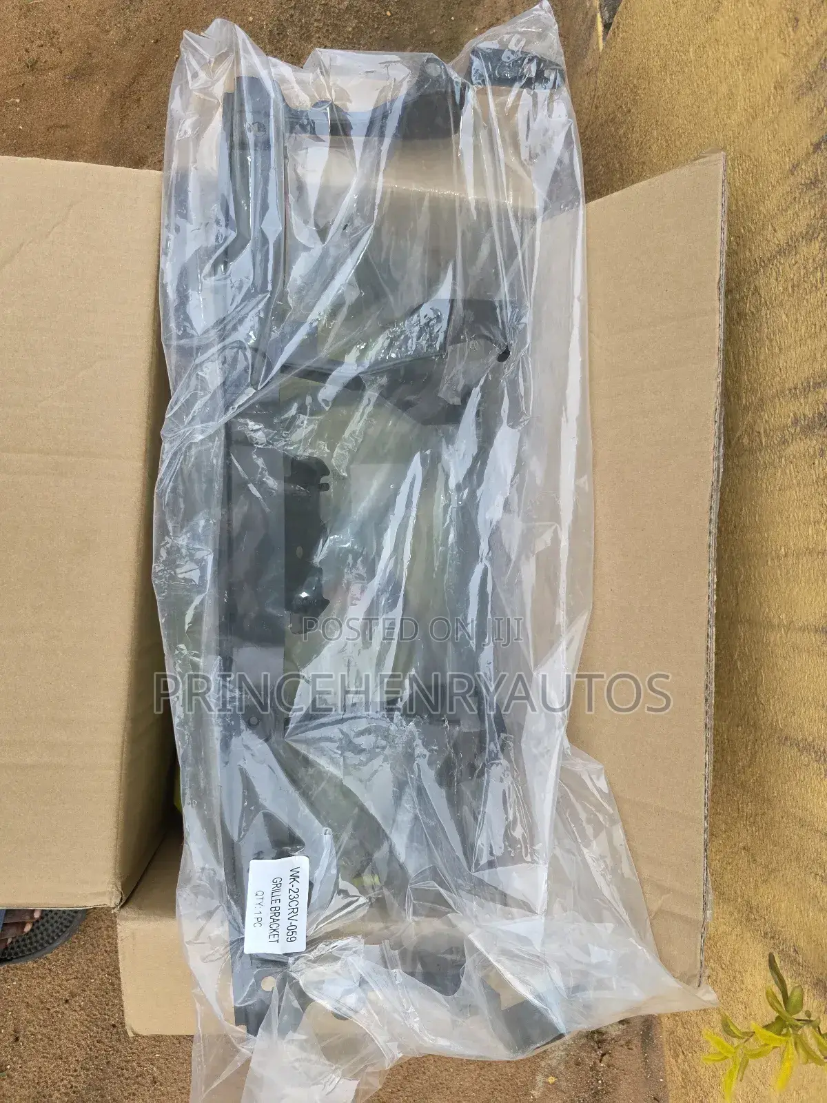 Honda CRV 2023-2025 Grill Bracket