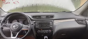 Nissan Qashqai 2019 White