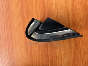 07-11 Honda Crv Cr-v Rh Passenger Side Mirror Corner Trim Moulding