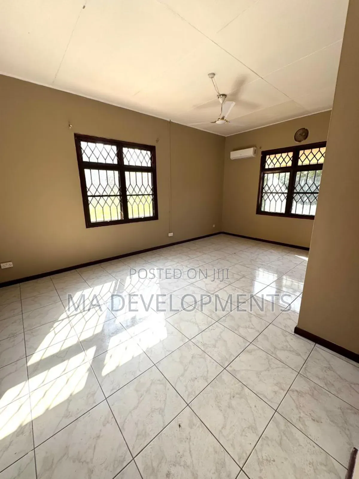 4bdrm House in Madev Realty, Kwabenya for rent
