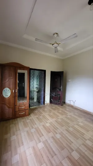 2bdrm Apartment in Scc, Weija for rent