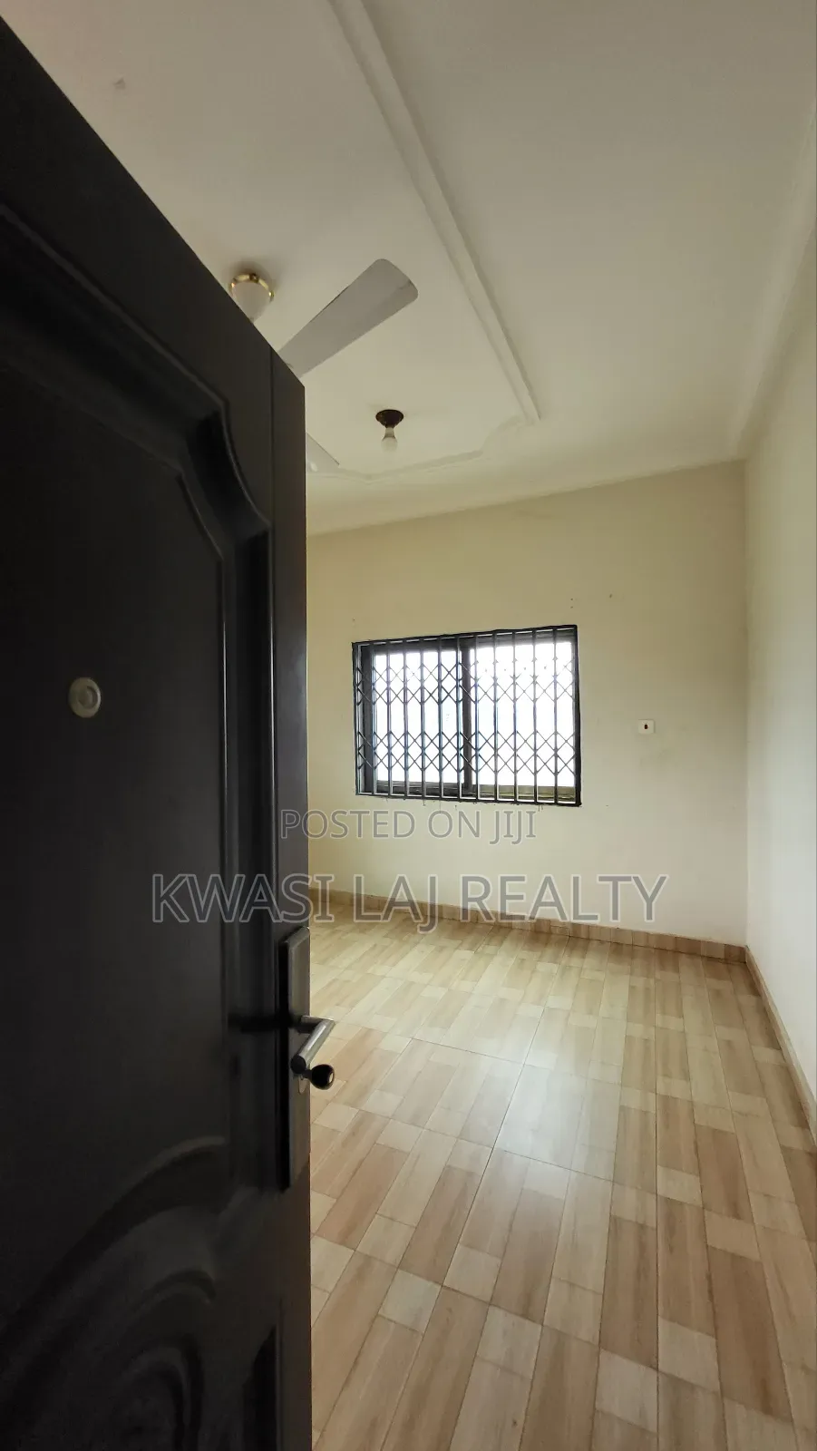 2bdrm Apartment in Scc, Weija for rent