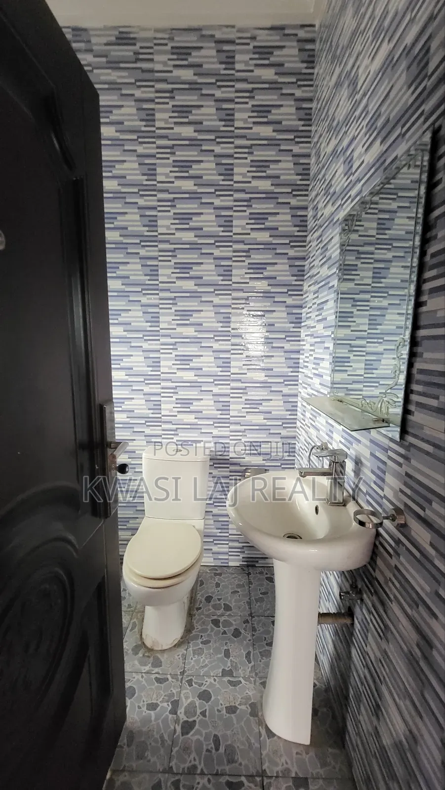 2bdrm Apartment in Scc, Weija for rent