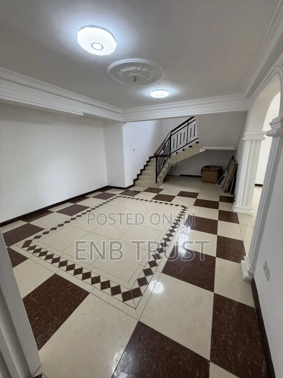 7bdrm Duplex in Tema Community 12 for rent