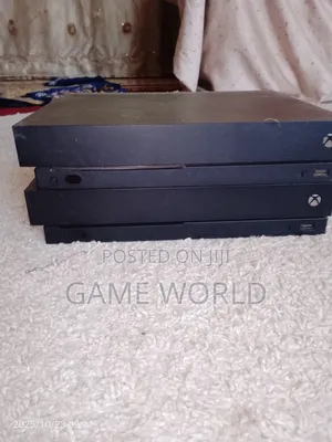 Xbox One X Console