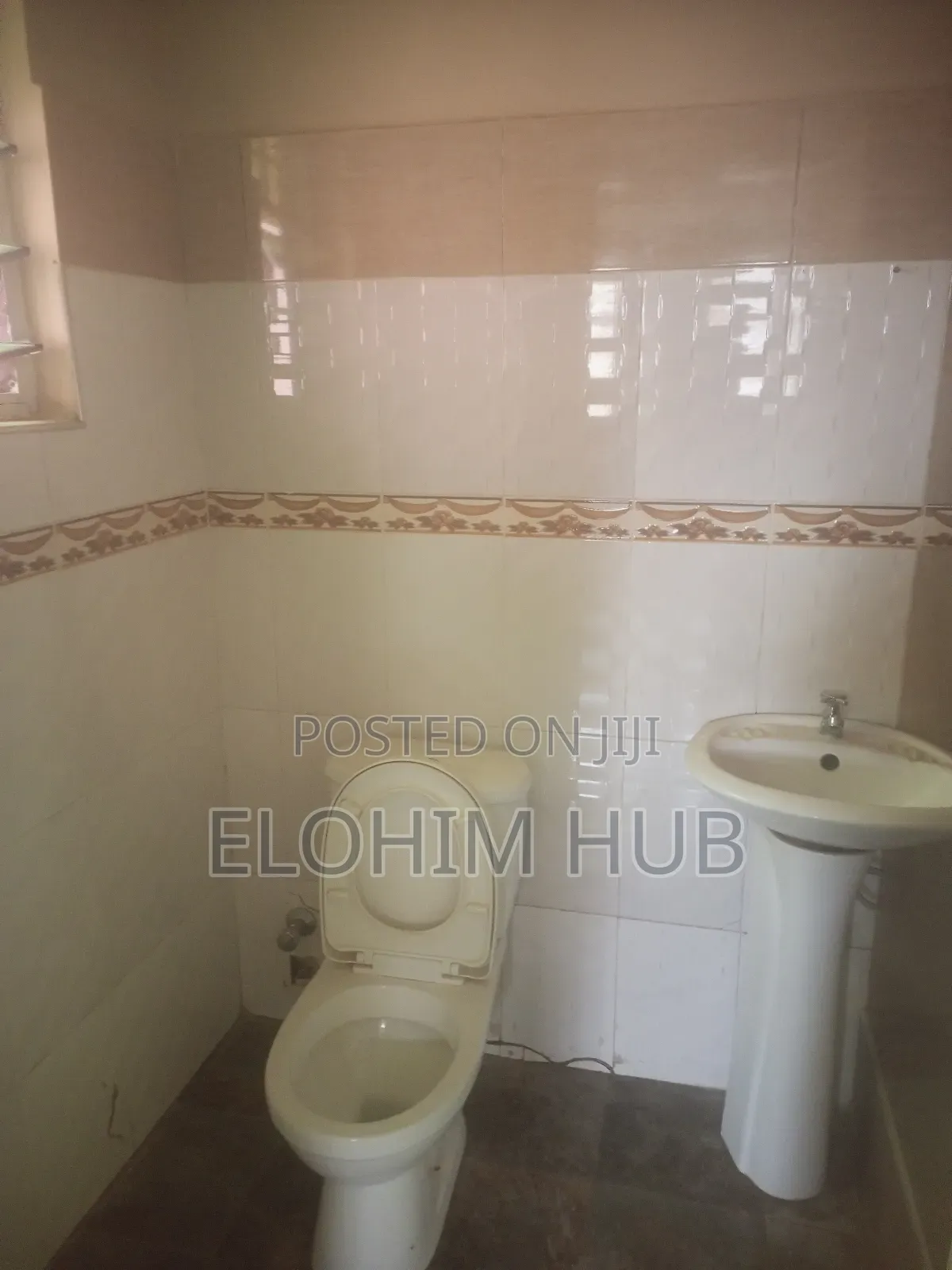 2bdrm Apartment in Ashongman Estate for rent