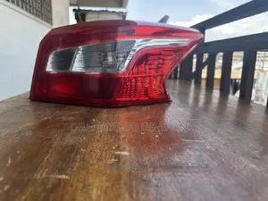 Nissan Sentra Taillight 2016 2017 2018 2019 Oem Tail Light