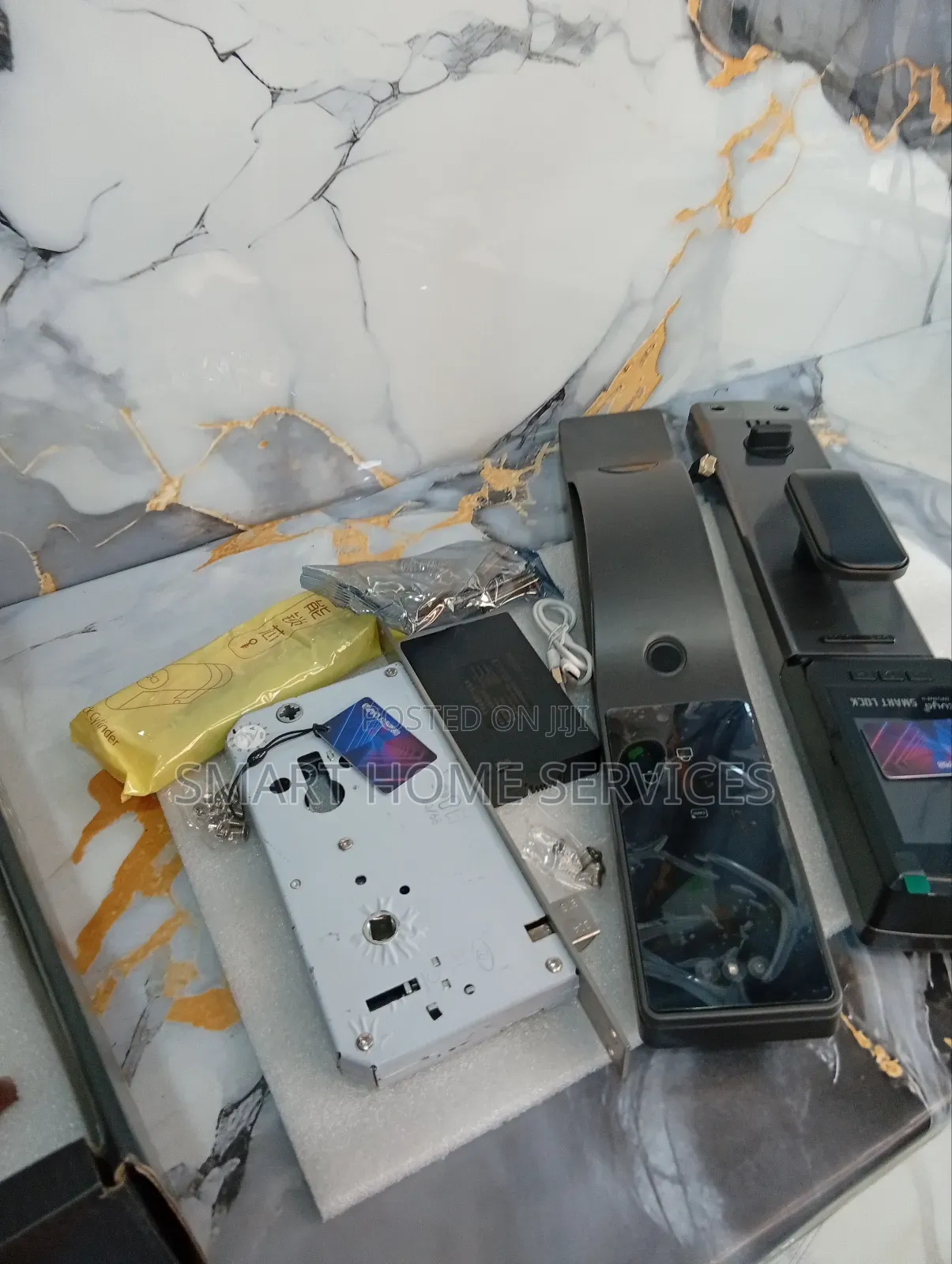 Smart Fingerprint Door Lock
