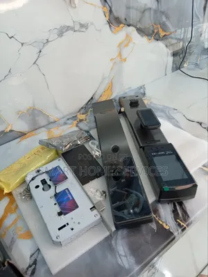 Smart Fingerprint Door Lock