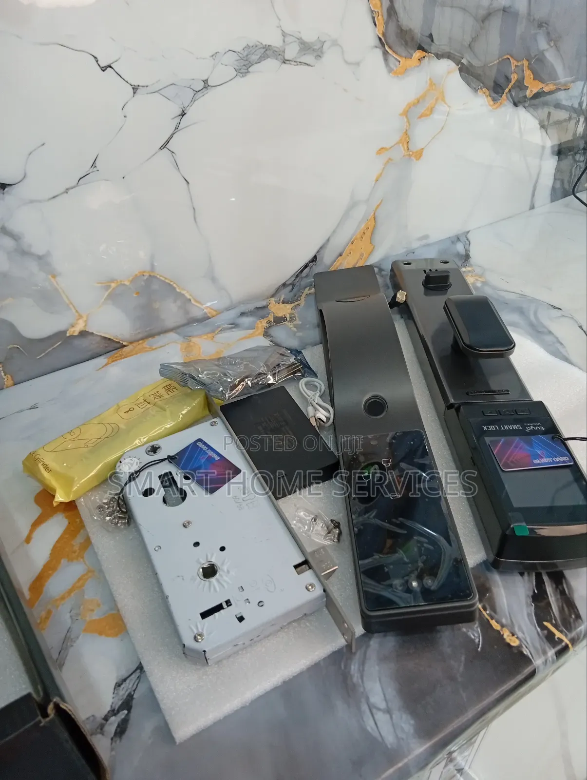 Smart Fingerprint Door Lock