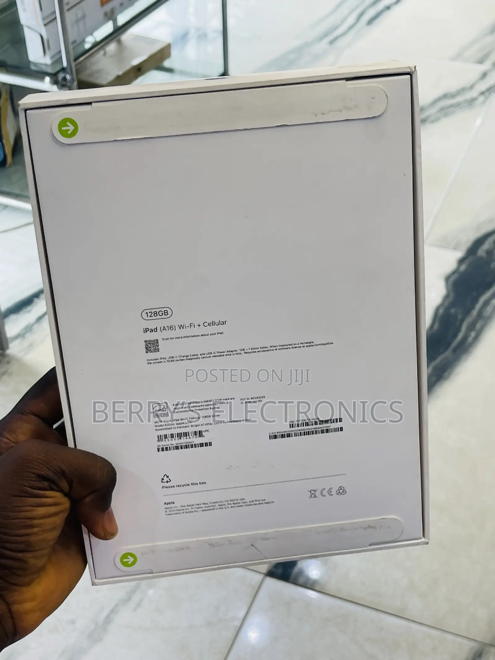 New Apple iPad (2025) 128 GB Silver