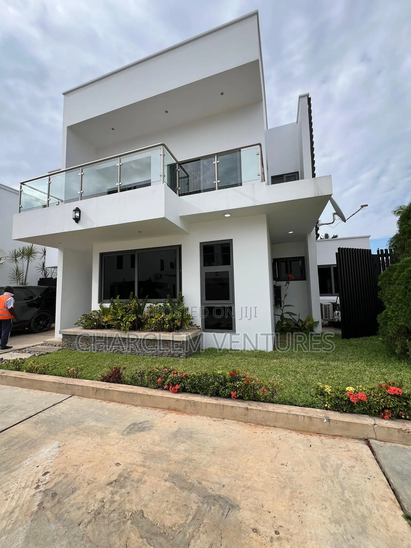3bdrm Townhouse/Terrace in Charclem Ventures, East Legon for sale