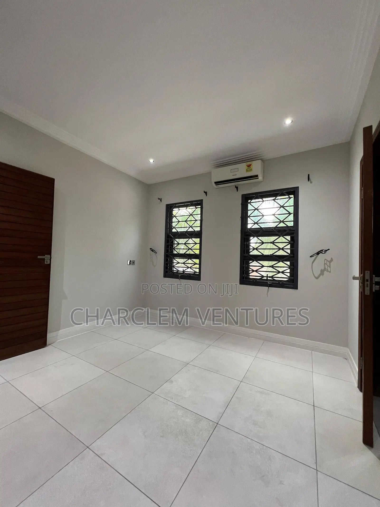 3bdrm Townhouse/Terrace in Charclem Ventures, East Legon for sale