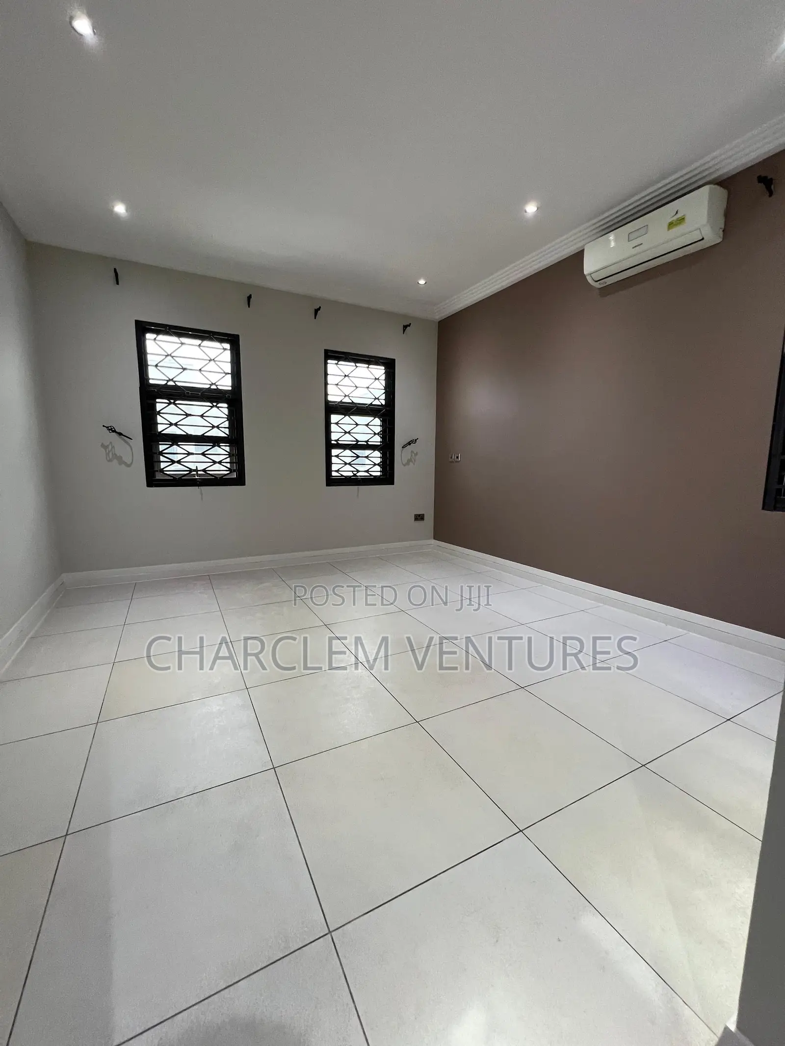 3bdrm Townhouse/Terrace in Charclem Ventures, East Legon for sale