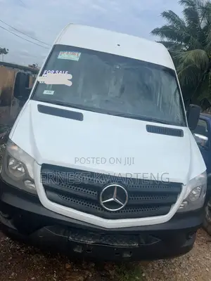 Mercedes-Benz Sprinter 2012 White