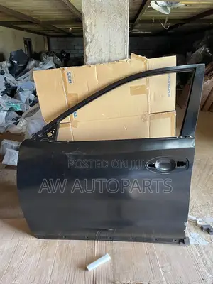 Nissan Rogue 2014-2018 Front Door