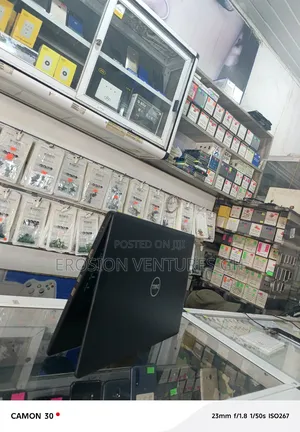 Laptop Dell 8GB Intel Core I3 SSD 512GB