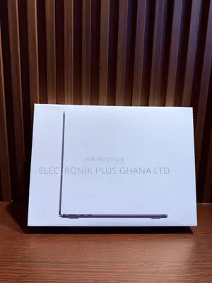 New Laptop Apple MacBook Air 2025 M4 13-inch 16GB Apple M4 SSD 256GB