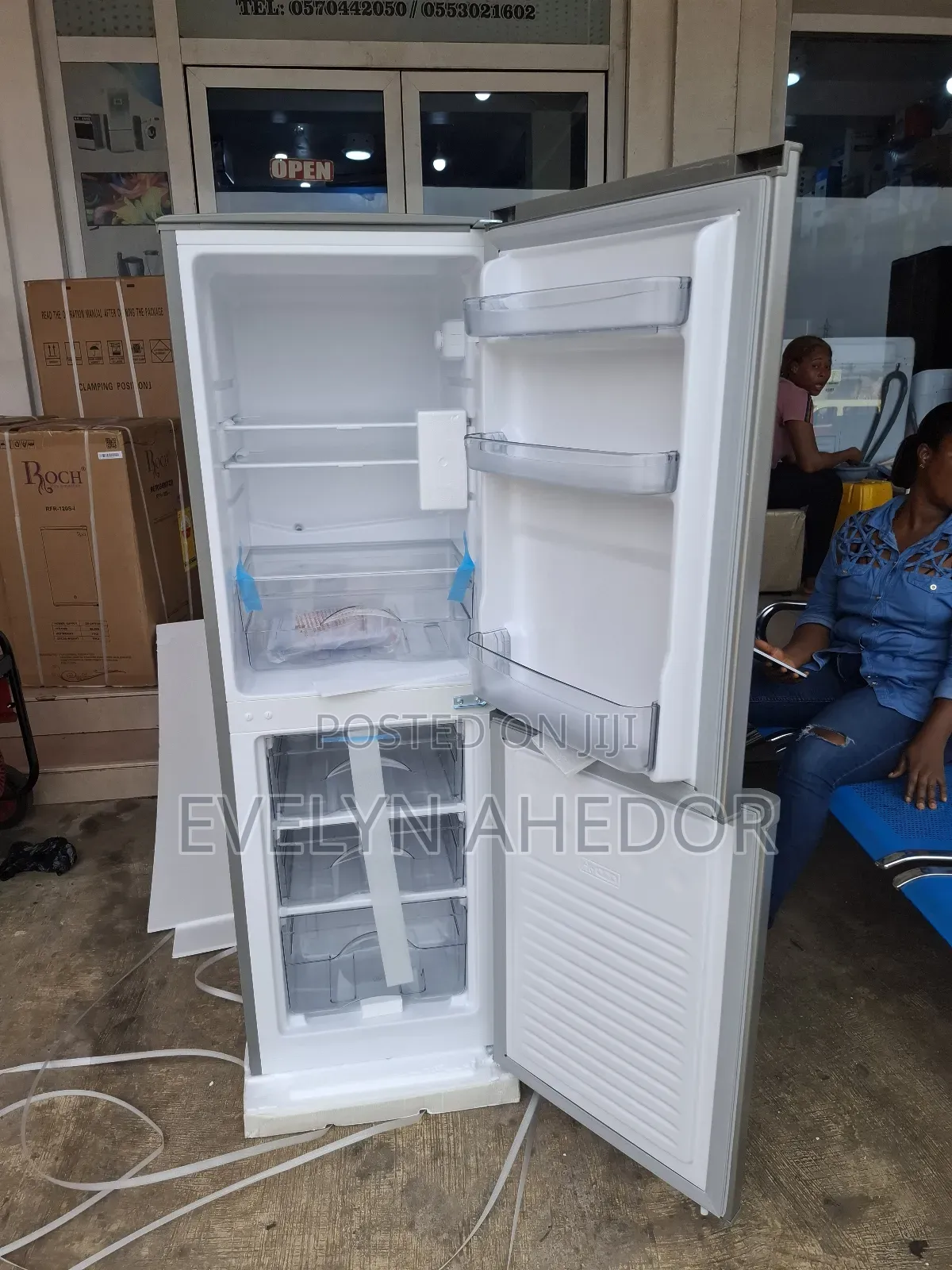 Fast Frozen TCL 142ltrs Bottom Freezer With Interior Light Available