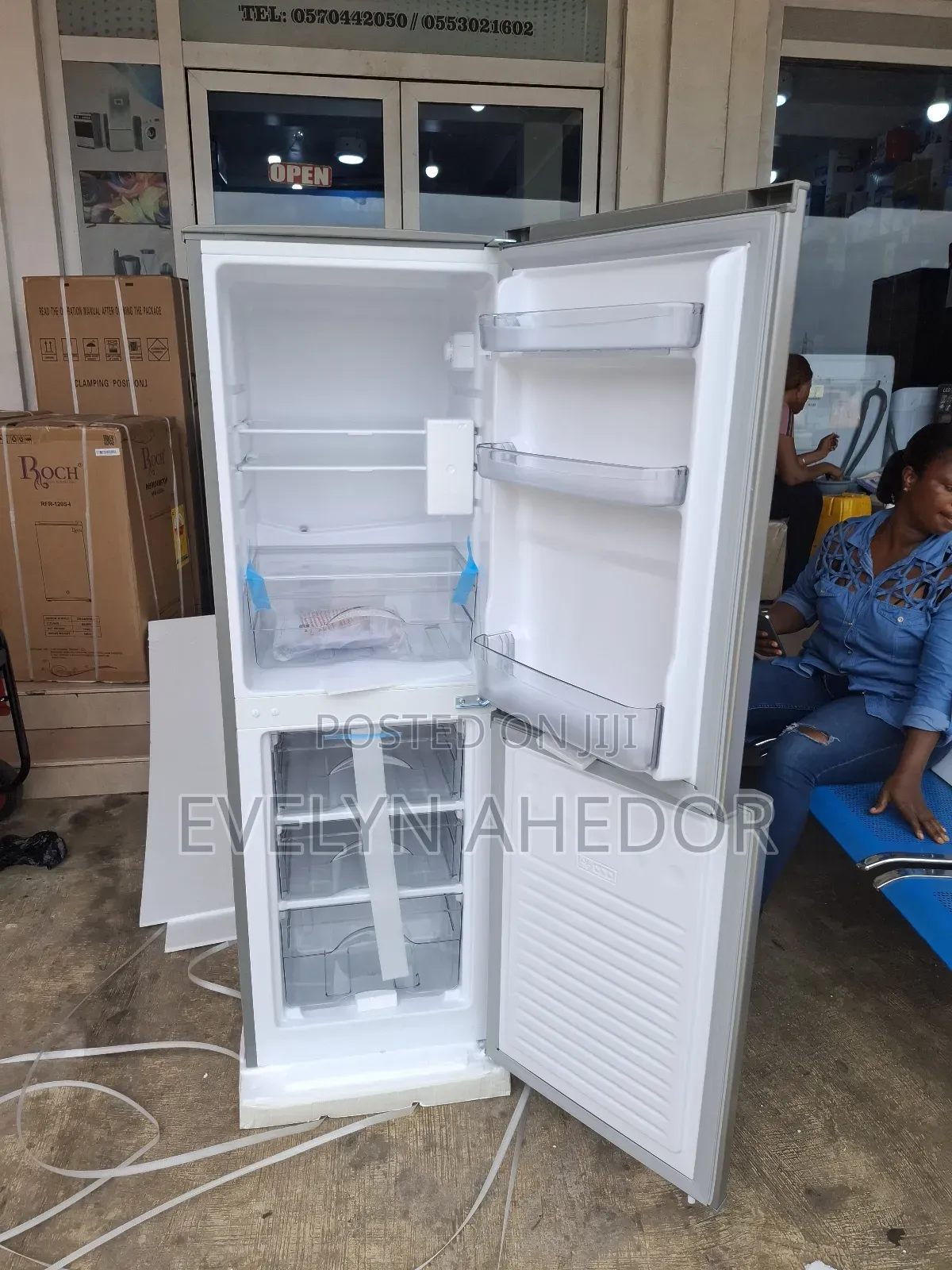 Fast Frozen TCL 142ltrs Bottom Freezer With Interior Light Available