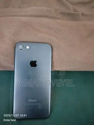 Apple iPhone 7 32 GB Black
