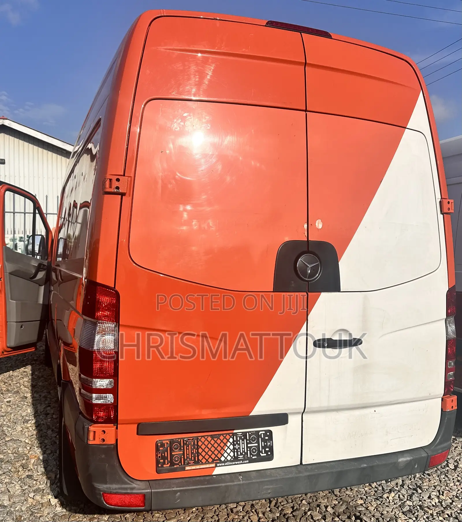 Mercedes-Benz Sprinter 2012 Orange
