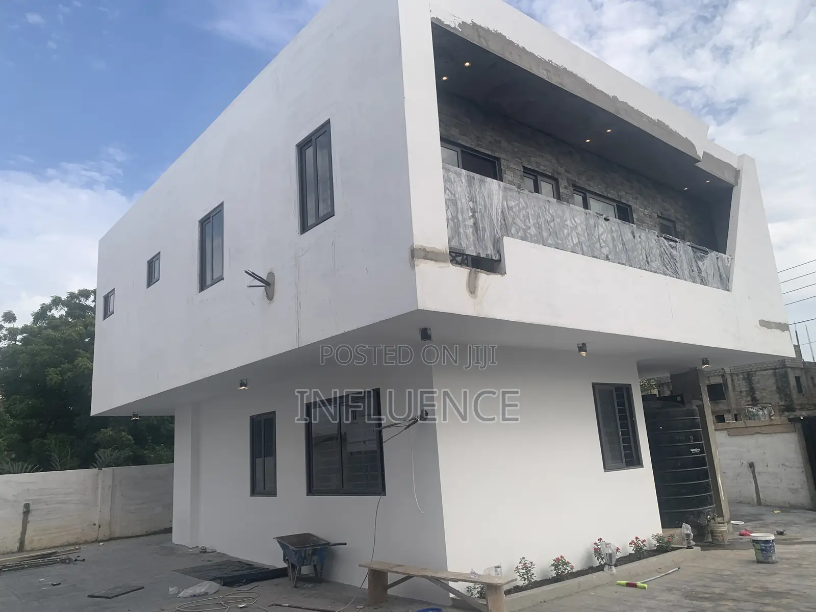 3bdrm House in Botwe, East Legon for sale