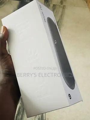 Beats Pill