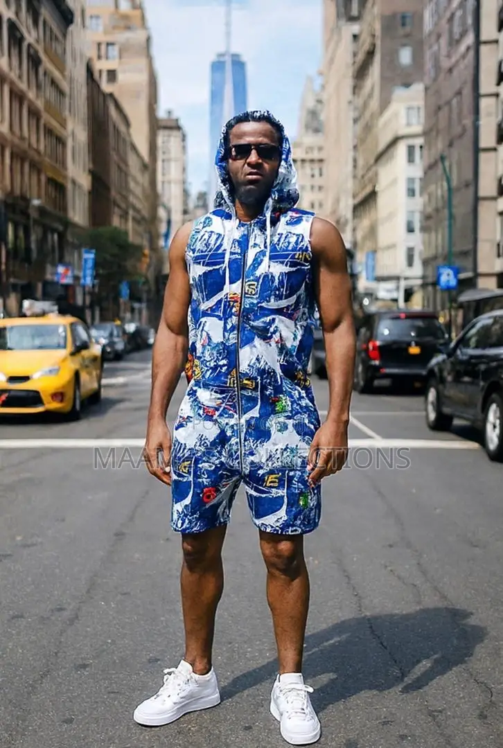 Men’S Casual Short Sleeved T - Shirt Shorts Set.
