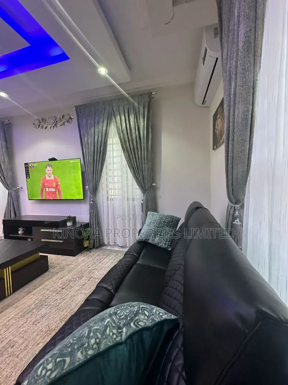 Furnished 4bdrm Duplex in Community 18, Tema Metropolitan for sale