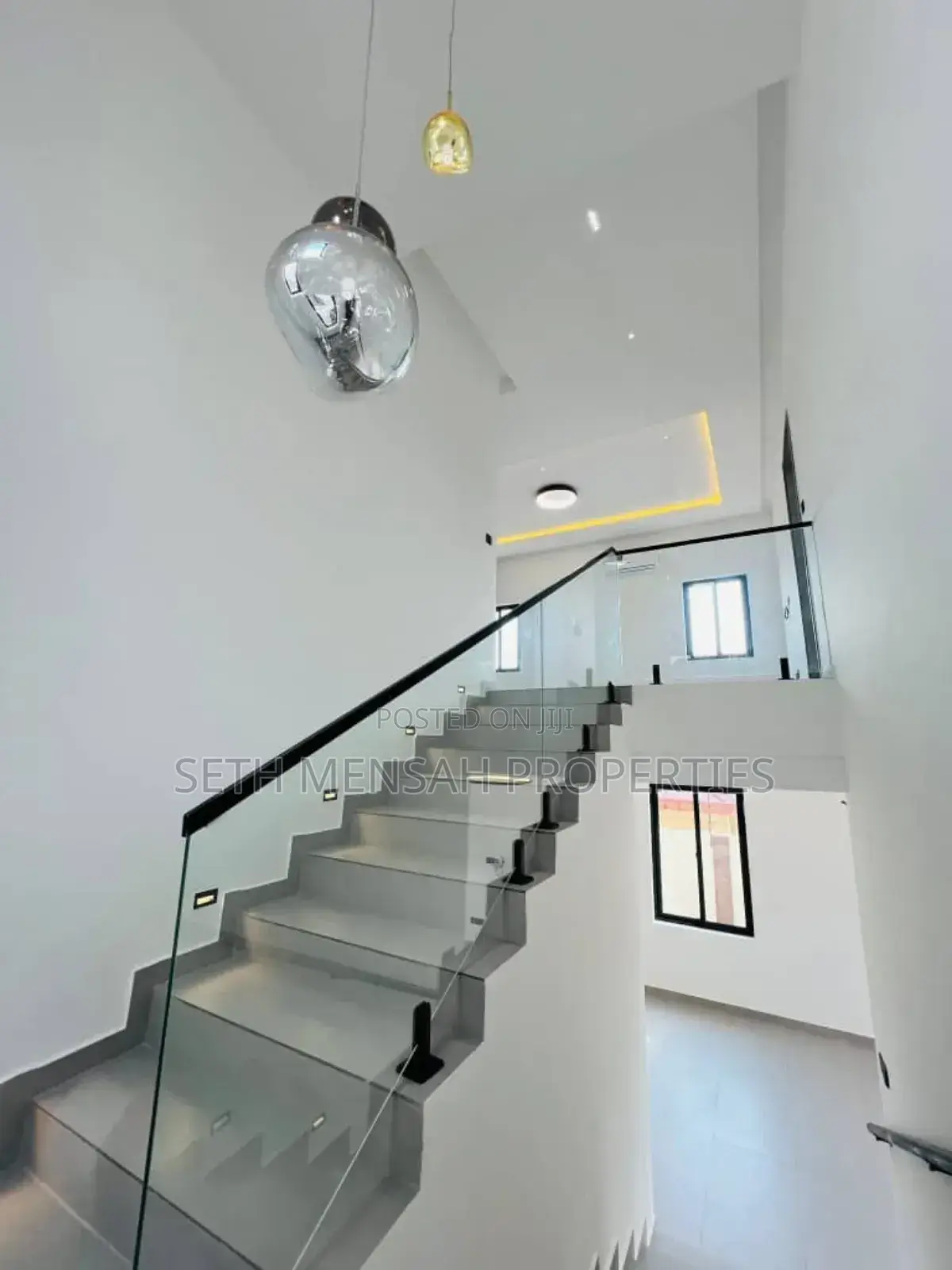 5bdrm House in Oyarifa for sale