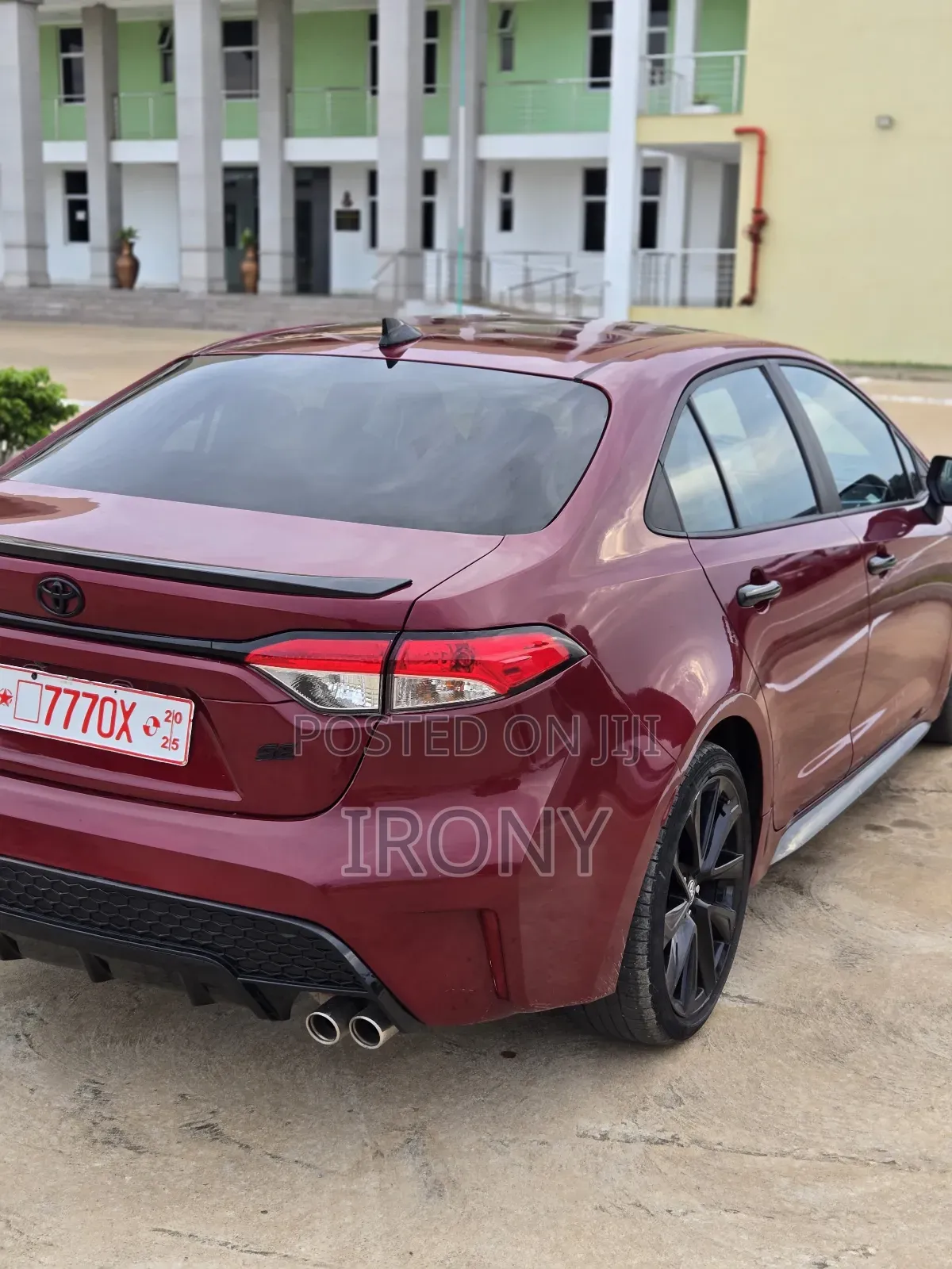 Toyota Corolla SE 2022 Red